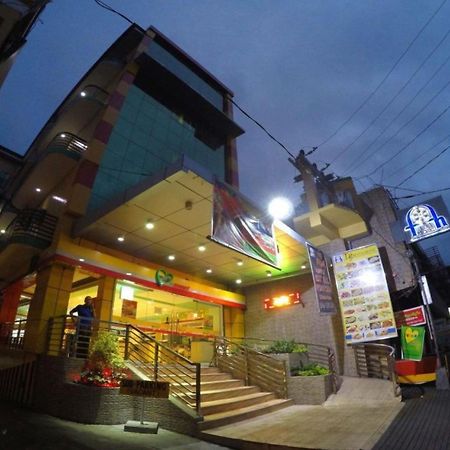 Reddoorz Plus @ Taj Hotel Tuguegarao Luaran gambar