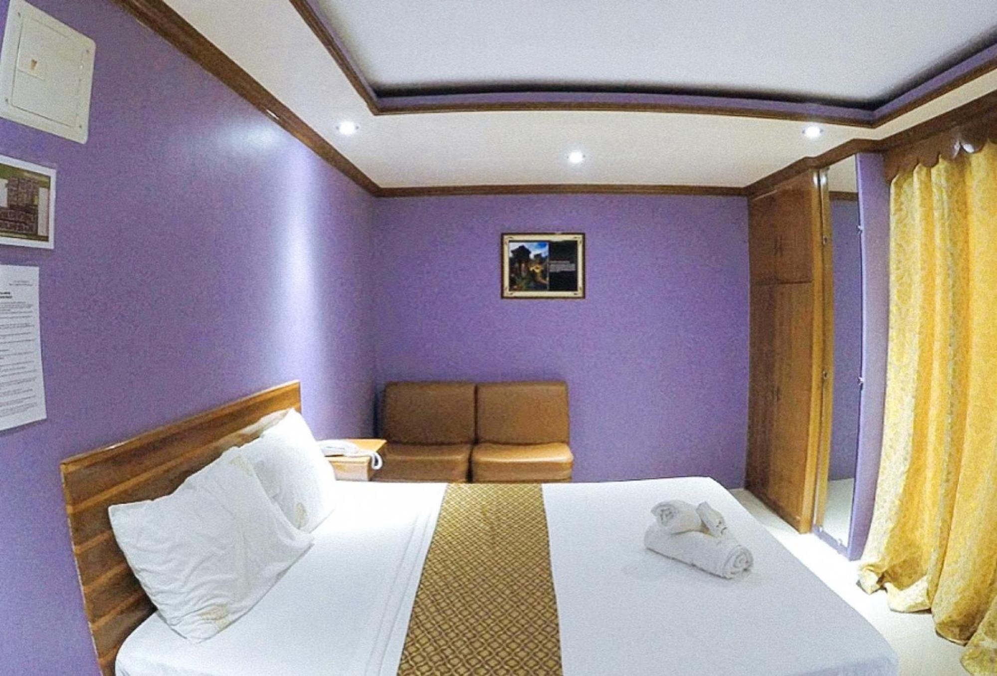 Reddoorz Plus @ Taj Hotel Tuguegarao Luaran gambar